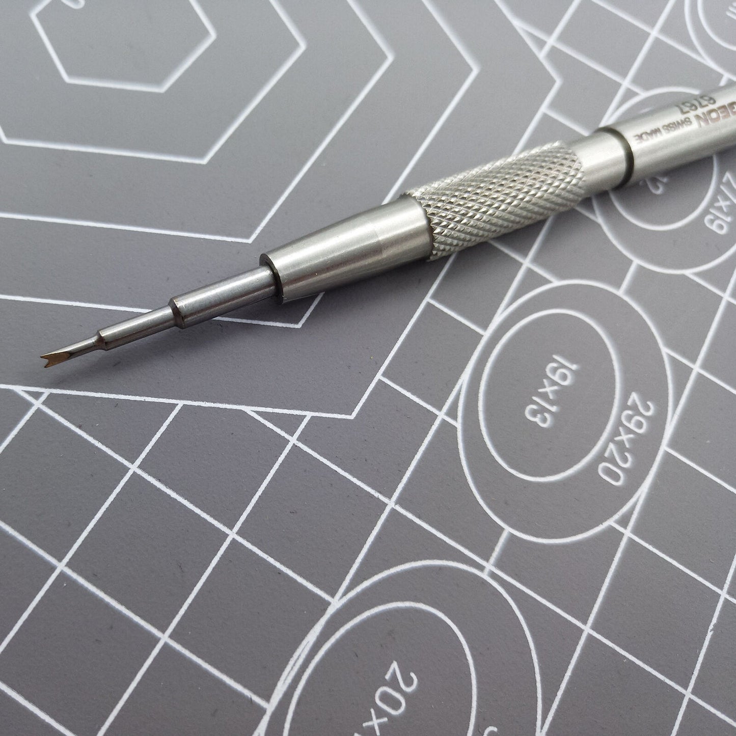 Bergeon 6767-F spring bar tool for accurate Swiss watch bracelet fitting and removal.