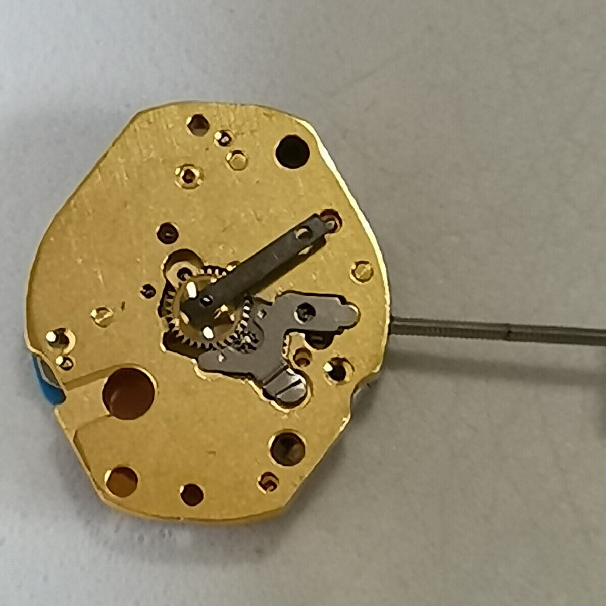 Swiss Made ETA579.005 quartz watch movement for 2/3 hands repair, precision Swiss brand part.