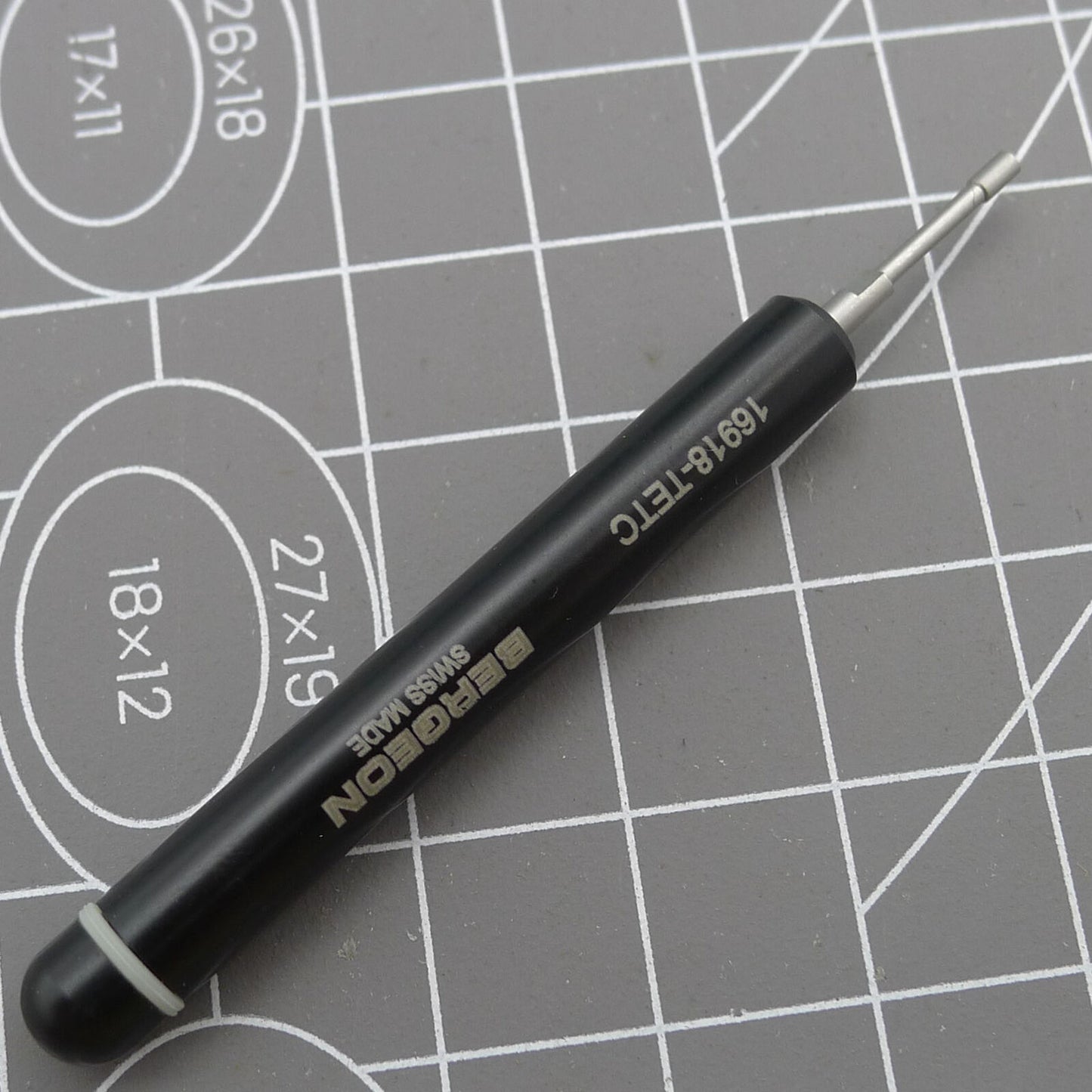 Bergeon 16918-TETC precision screwdriver for turning ETACHRON pitons, ideal watch accessory tool.