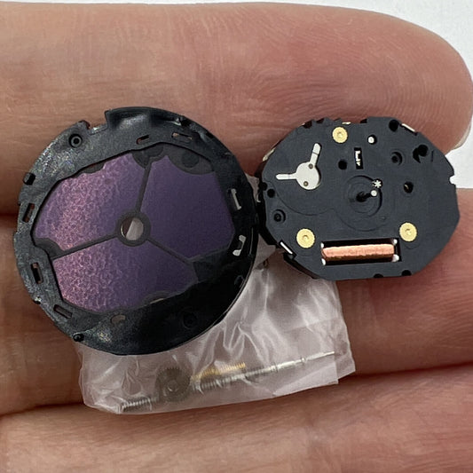 Japan Made Hattori Epson TMI VS15 VS15A solar-powered quartz watch movement for precise timekeeping.