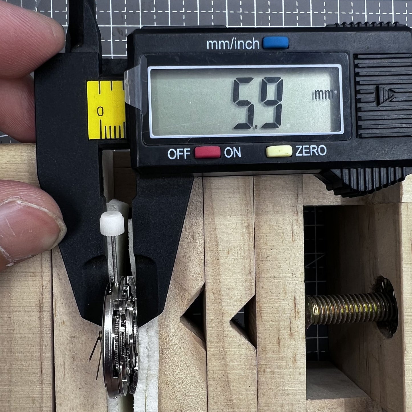 Automatisches mechanisches Uhrwerk Shanghai RK4D-2 Kleine Sekunde bei 9 Uhr