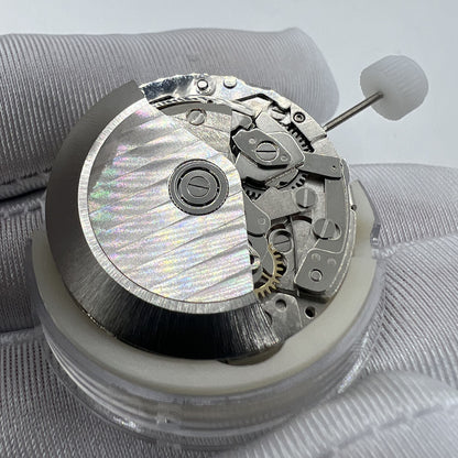Brandneuer, in China hergestellter mechanischer 1:1-Uhrwerk-Klon 7753 für Daytona