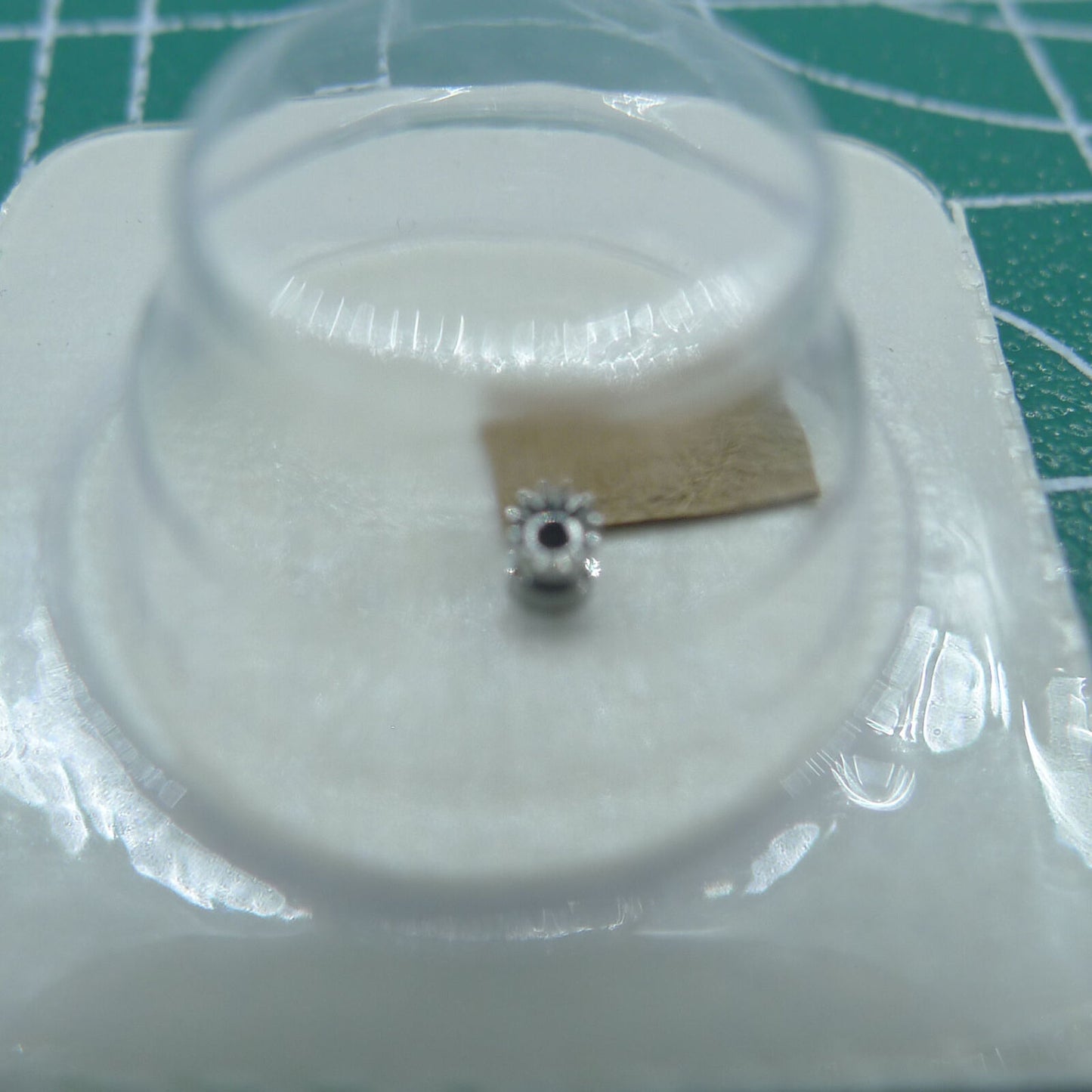 Generic sliding pinion clutch for 1530 1570 watch movement, durable replacement part for repairs