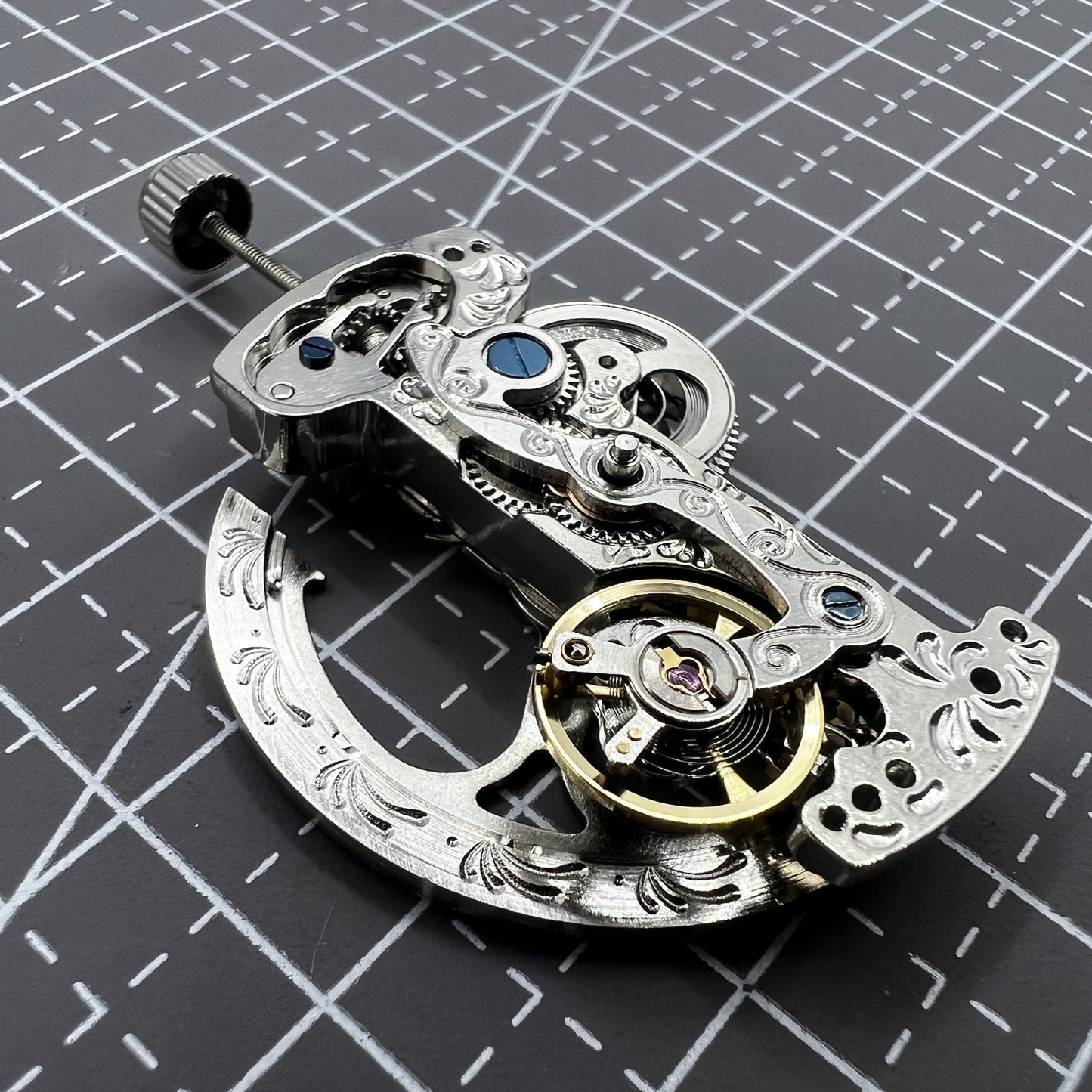 Automatisches Mechanisches Uhrwerk mit Barförmigem Blankem Unruhrad