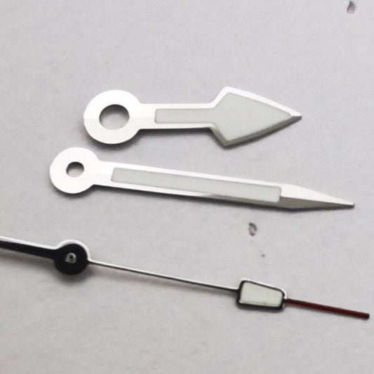 Arrow-shaped silver watch hands with green lume and silver trim, compatible with NH35 NH36 movements.