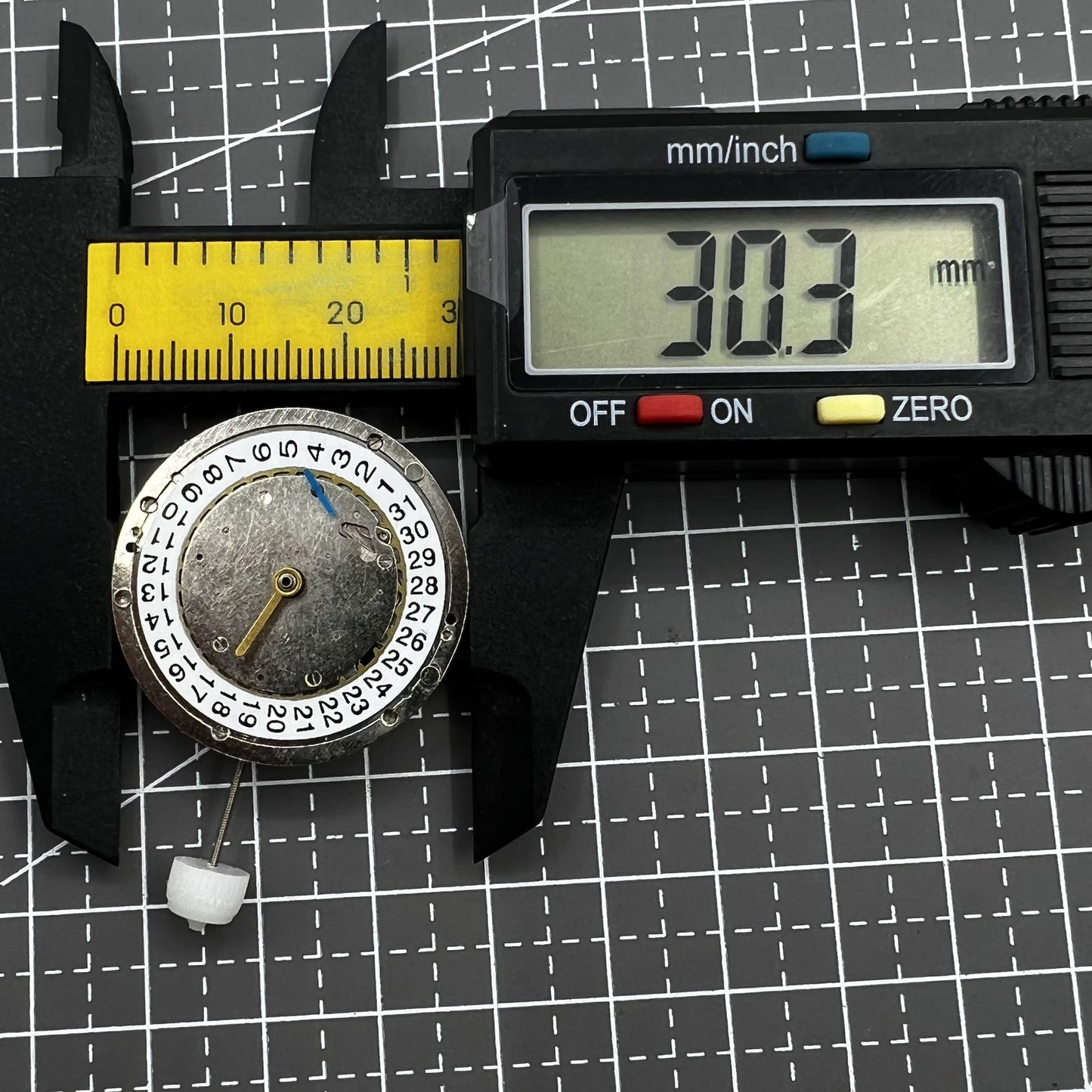 Multifunktionale Shanghai Automatik-Uhr mit mechanischem Werk, kleine Sekunde bei 9 Uhr, elegantes Design