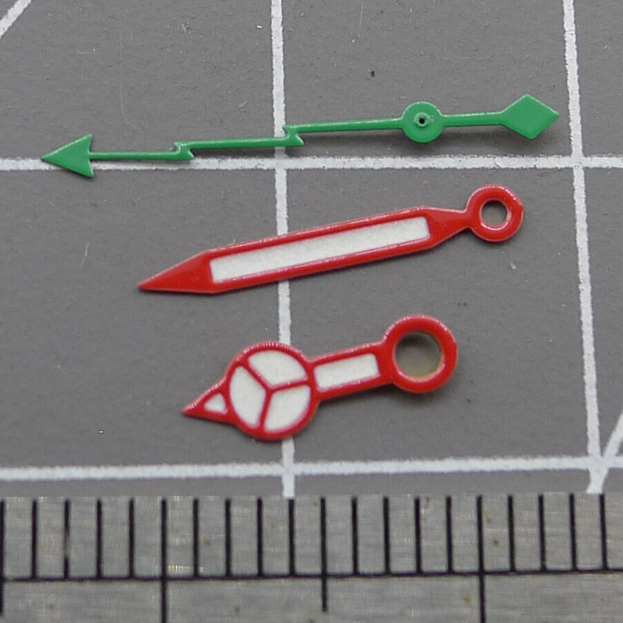 Green Lightning watch hands with red trim lume, designed for NH35, NH36, SKX007, SBBN models.