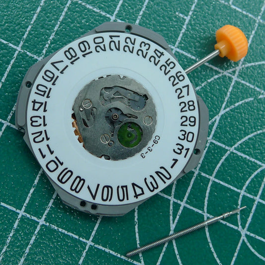 Quartz Miyota 1S12 movement with date at 3, 3 hands, compatible watch stem, reliable precision.
