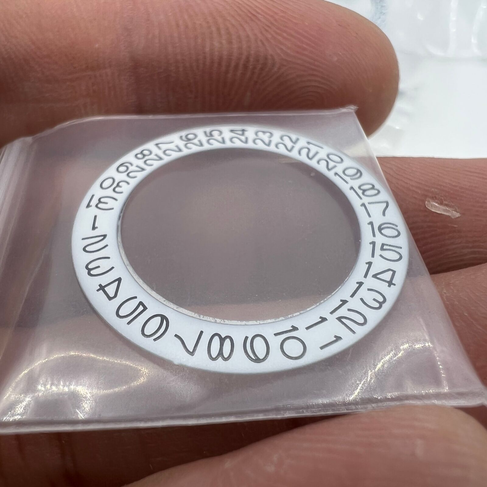 White date disk wheel for NH35 NH36 movement with date display at 3 o'clock position, Seiko compatible.