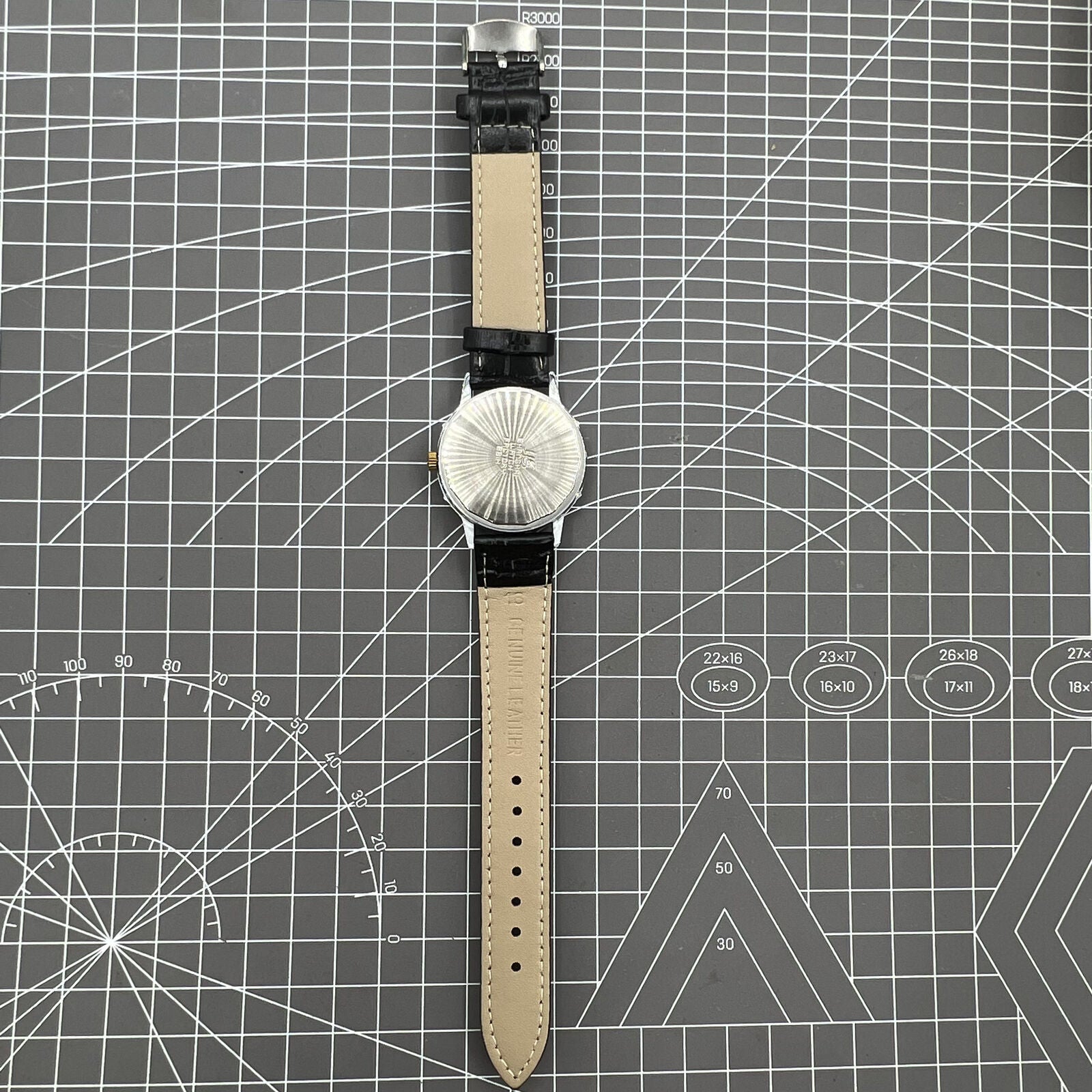 37mm Shanghai manual mechanical watch with gradient grey dial, 17 jewels, elegant everyday timepiece.