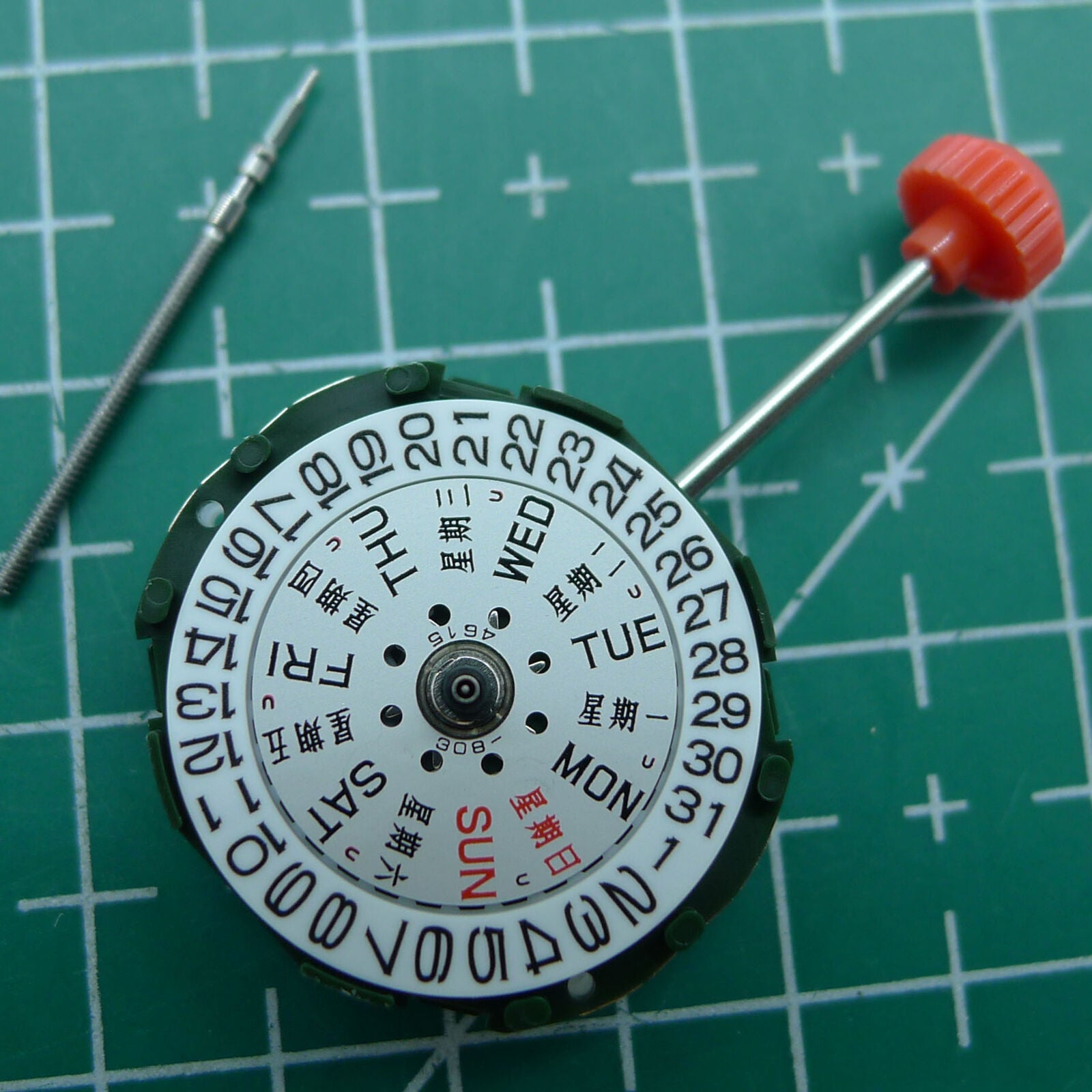Wholesale Miyota/Citizen 2005 quartz watch movement with day-date, precision Japanese brand component for watch repair.