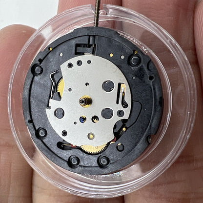 ETA G15.561 Swiss quartz watch movement by ETA, precise replacement for G15.562 models.