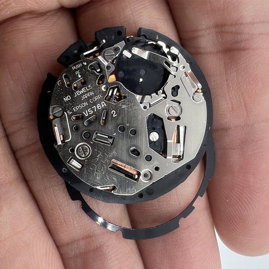 Hattori Epson VS76 solar quartz watch movement, Japan-made, reliable accessory for timekeeping.