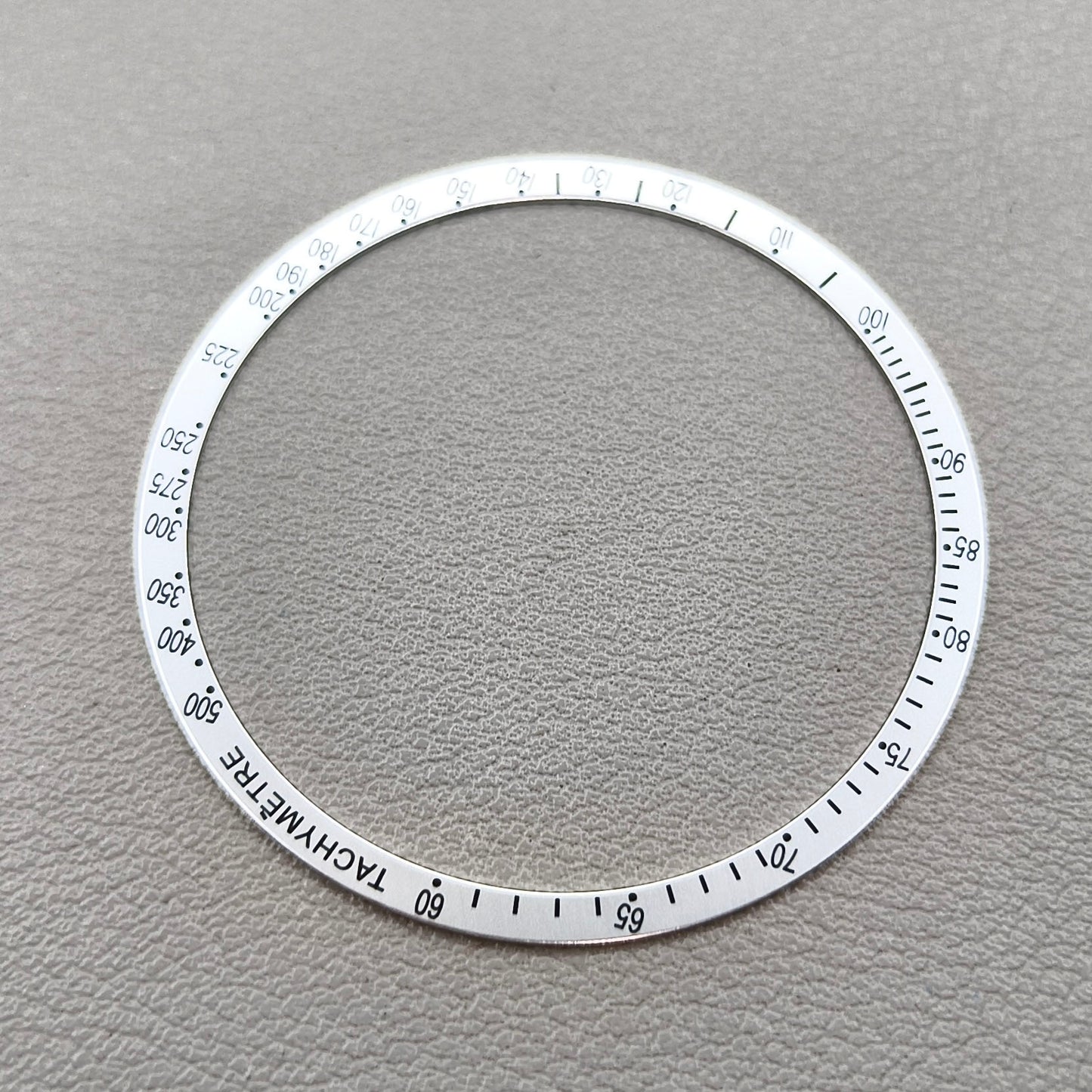 2 PIECES Ring+Black Font Watch Bezel Aluminum Alloy White for Omega Speedmaster