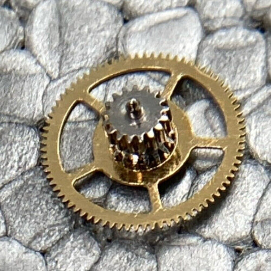 Roue intermédiaire de fabrication suisse pour mouvement SA100, pièce de réparation de montre