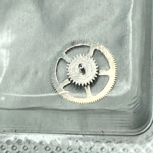 Swiss Made Intermediate Wheel for Omega 8508G movement, precision watch repair part, authentic Omega component.