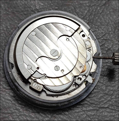 Mouvement mécanique automatique China Made Tianjin Seagull ST17 Grande date à 12 heures