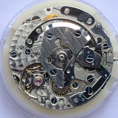 China Made 7751 7753 automatic mechanical movement with moon phase for watch accessories.