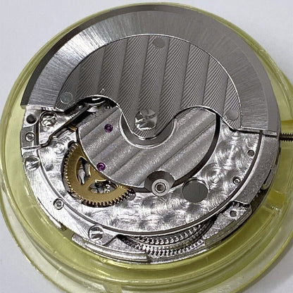 Mouvement mécanique automatique Mingzhu 8205 2813 fabriqué en Chine, petite seconde à 6 heures