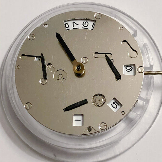 China Made NN 8205 automatic watch movement with single calendar, precise mechanical timekeeping mechanism.