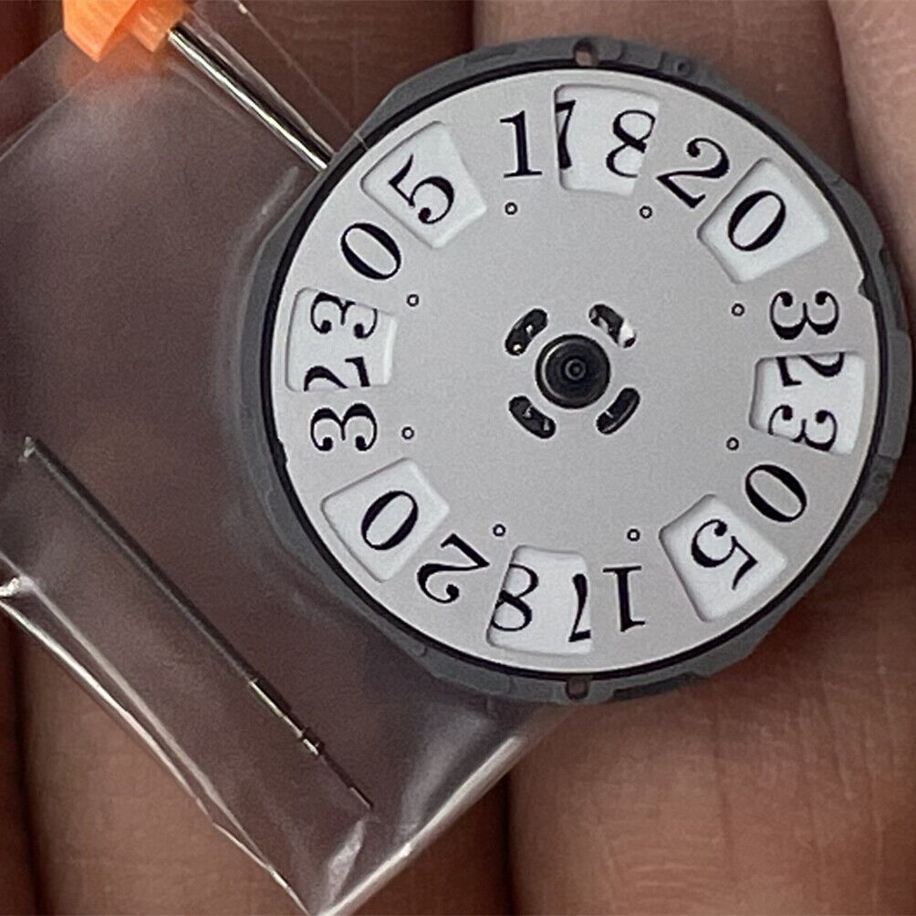 Miyota 1M52 quartz movement watch accessory with 3 hands and date window at 12 o'clock, precision Japan brand.