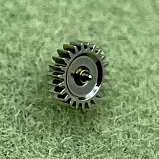 Fifth automatic wheel for SA100 watch movement, high-quality repair part for precise timekeeping.