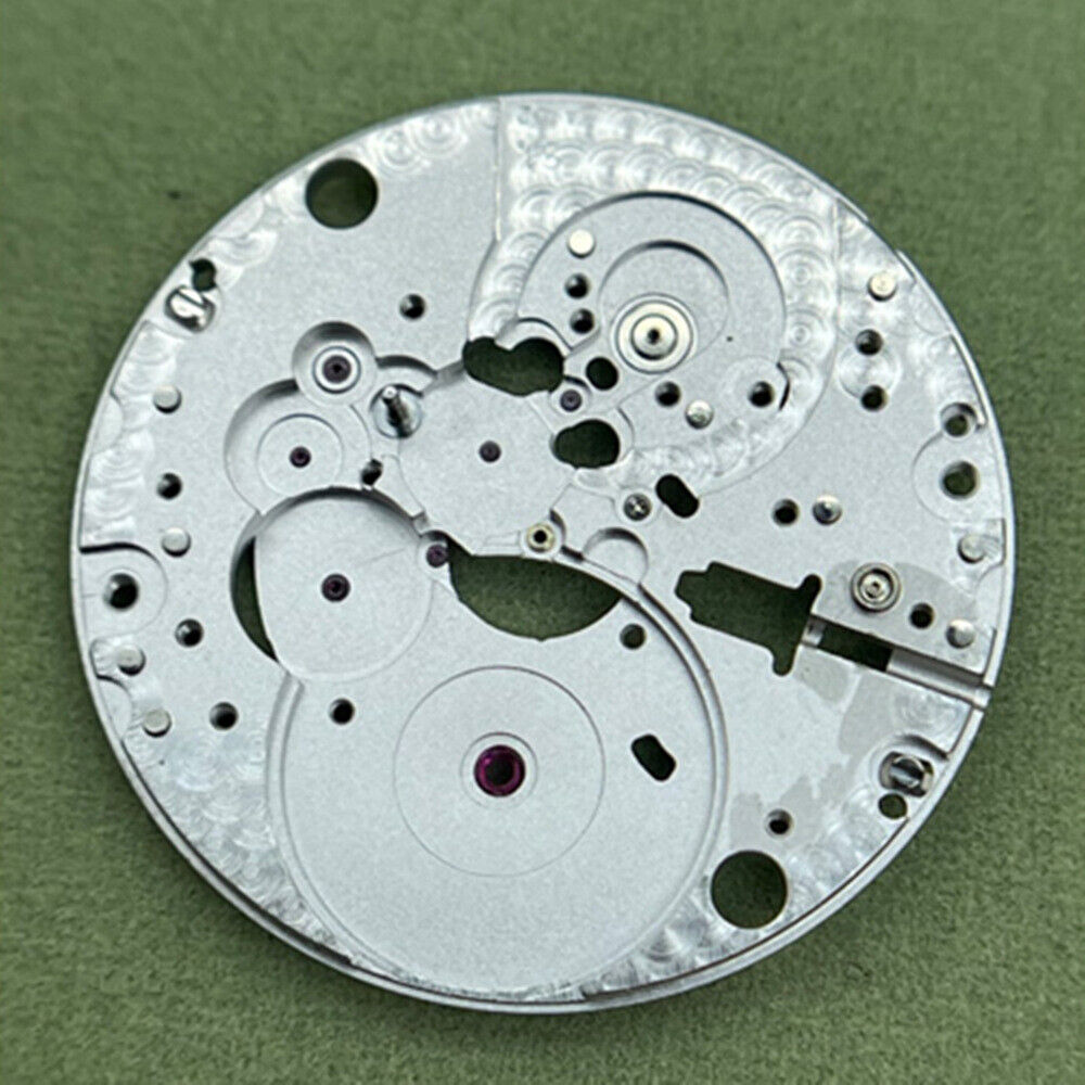 Main wheel bridge splint for SA100 watch movement, essential watch repair part for smooth gear function.