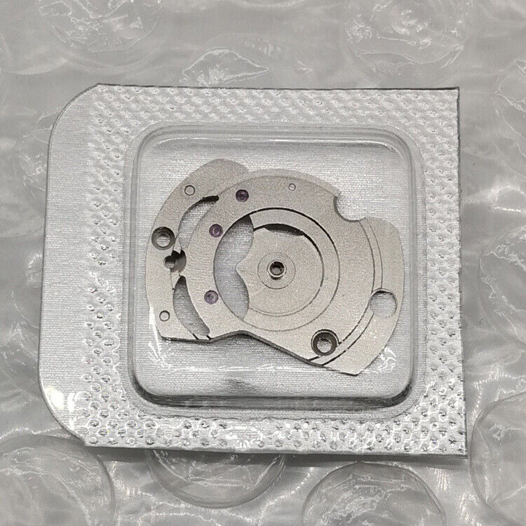 Replacement silver automatic wheel bridge splint designed for Movement SW200, ensuring precise watch repair.