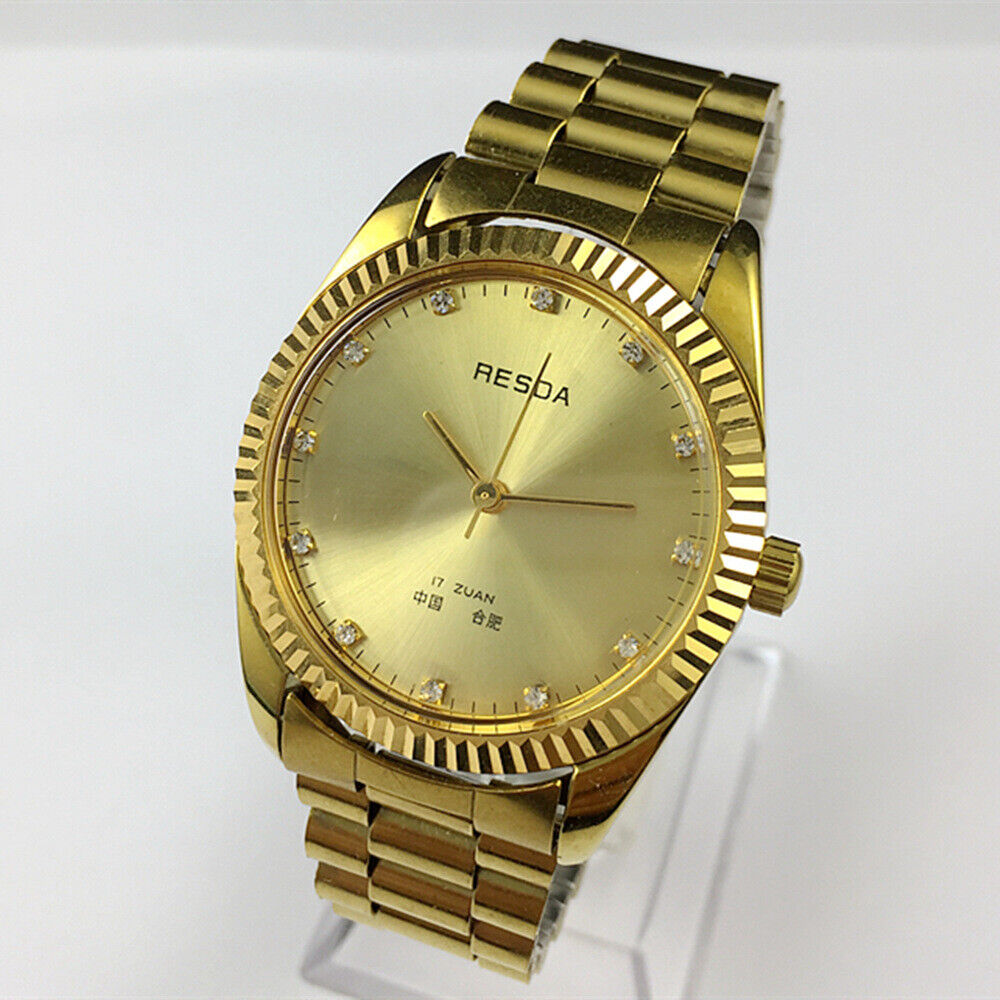 China Made Manual Mechanical Watch 17 Jews Imitation Diamond Nail Golden Dial