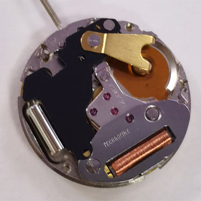 7022 7020B quartz watch movement with day-date function by ETA, precise replacement for ETA956.422 models.