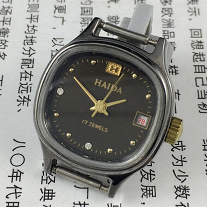 HAIDA manual mechanical lady watch with imitation diamond, 17 jewels, square case for elegant style and sophistication.