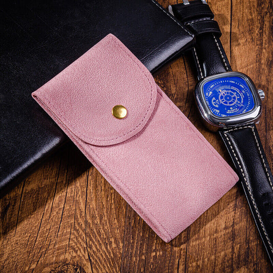 Velvet mechanical watch storage bag, portable travel pouch protecting single watch safely.