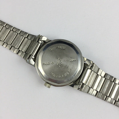 China Kongque Steel manual watch with 17 jewels, golden brown dial, classic elegant design for daily wear.