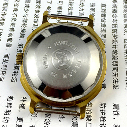 37mm automatic mechanical watch, black dial with golden Roman numerals and 33 jewels.