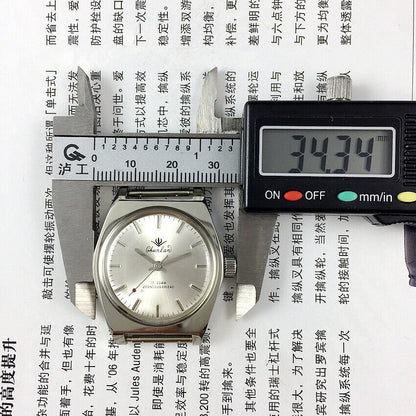 China Chunlan 33mm manual watch with silver dial, 17 jewels, stainless steel band for classic style accessory.