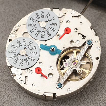 Asian Dandong Silver Hollow Bare Balance Wheel Automatic Mechanical Movement