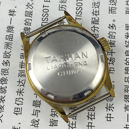 26mm Liaocheng TAISHAN gold-tone manual mechanical lady watch with 19 jewels, elegant and classic style.