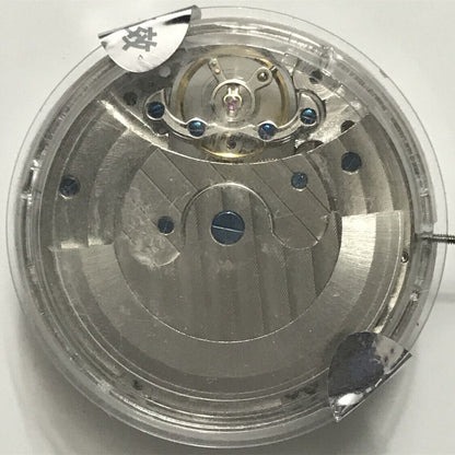 In China hergestelltes automatisches mechanisches Uhrwerk, multifunktionale Sternphase @ 2,5