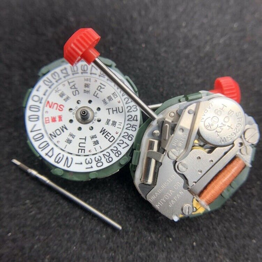 Miyota/Citizen 2005 Japan Quartz Movement Day Date Japan Made with Watch Stem
