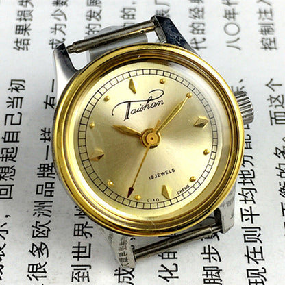 26mm Liaocheng TAISHAN lady watch with manual mechanical movement and 19 jewels in gold casing