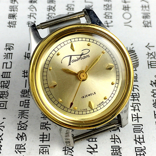 26mm Liaocheng TAISHAN lady watch with manual mechanical movement and 19 jewels in gold casing