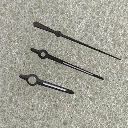 Green luminous black trim watch hands for NH35/NH36/4R/7S movement, improving readability and design.