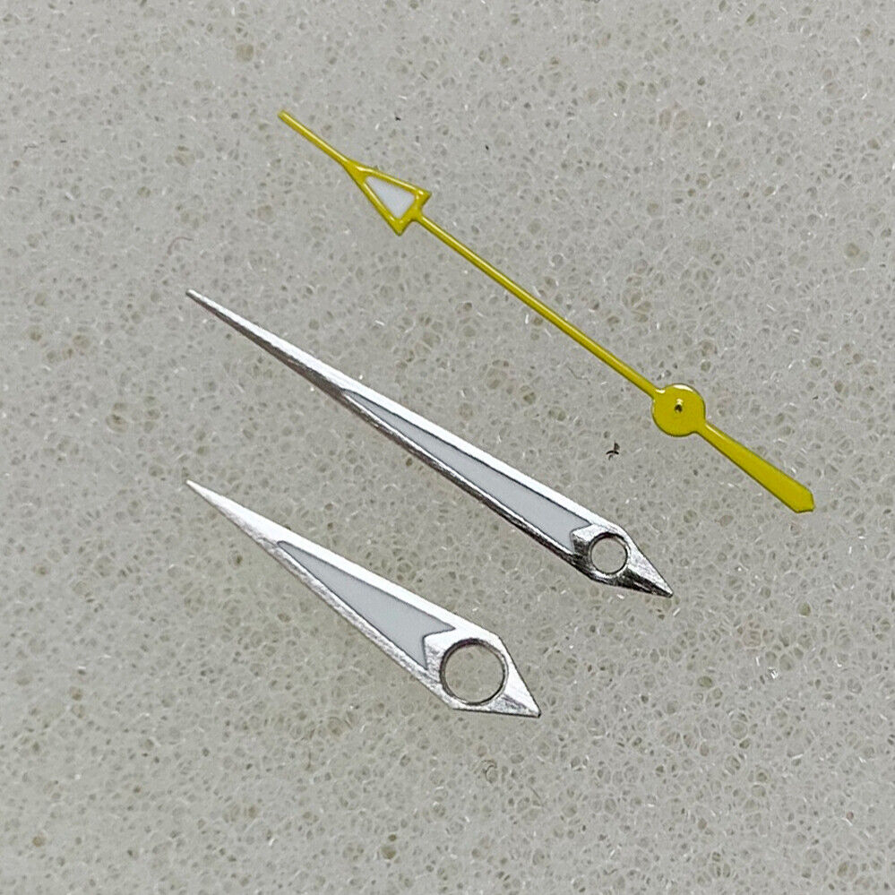 Arrow-shaped silver-trimmed green luminous watch hands designed for NH35/NH36/4R/7S movements