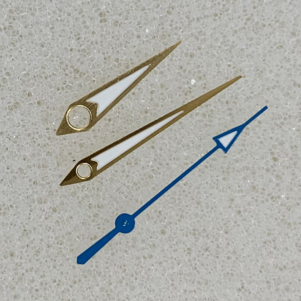 Golden arrow-shaped luminous watch hands with green trim, compatible with NH35/NH36/4R/7S movements.