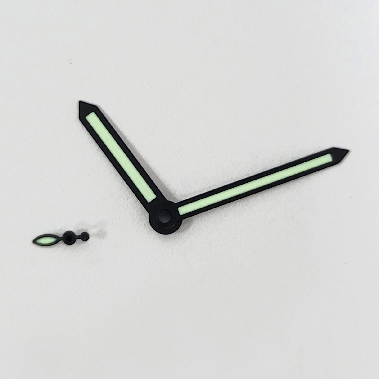 Green luminous watch hands with black trim for ST3600/ST3620 ETA6497/6498 movement.