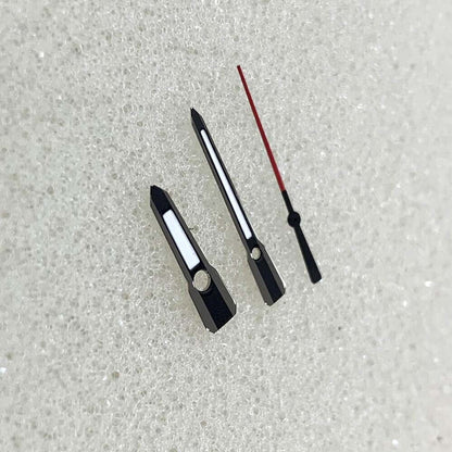 Arrow-shaped green luminous watch hands with black trim for NH35/NH36/4R/7S movements.