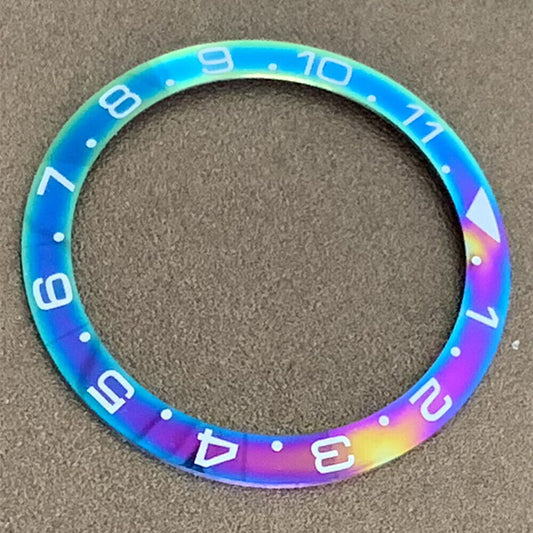 38 mm/30,5 mm Regenbogen-Lünette, weiße/schwarze Schrift, Aluminium-Uhrenlünette, Einsatzuhr