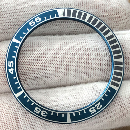 39,9 mm/31,6 mm blaue Lünette, schwarzer Radian-Aluminium-Uhrenlünetteneinsatz, Uhrenteile