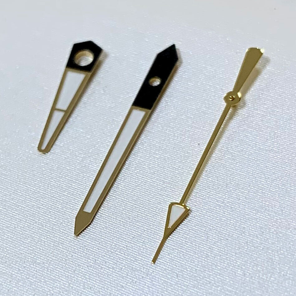 Green luminous golden watch hands set by B15 brand for NH35A/NH36A/4R36 movement, ideal for customization.