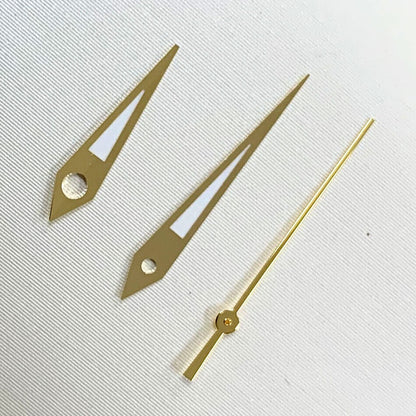 Green luminous A10 watch hands set by A10 for NH35A/NH36A/4R36 movement, 10/14.5mm, ideal for repairs.